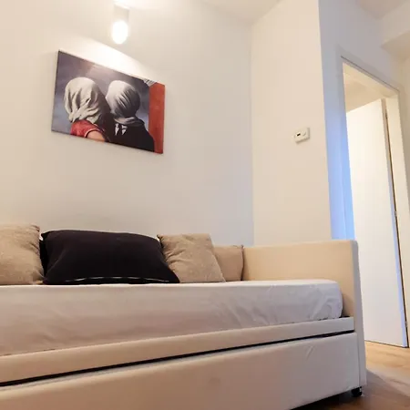 Lejlighed Exclusive - Magritte Style Lecco